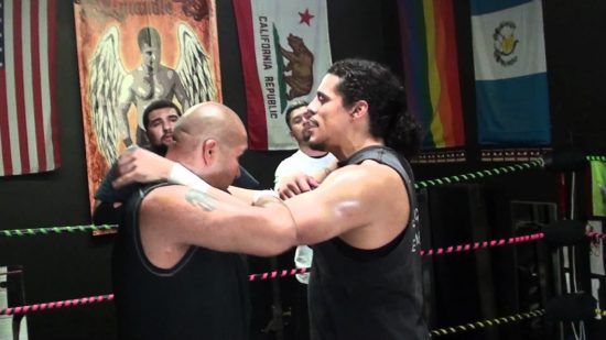 Collar and elbow