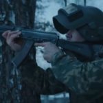 боец АЛЬФА с автоматом