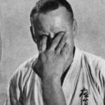 Нихон нукитэ (Nihon nukite) удар