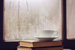 кофе, книги и дождь