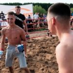БЕЗДЕЛЬНИК против Малого Бойца ММА !!